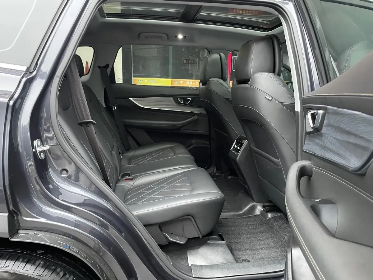 2022 Chery Tiggo 8 Plus e+ 1.5T 156HP L4 3DHT PHEV 19.27KWH,autocango,china used car exporter,china ev exporter,chinese used car exporter,chinese used ev exporter