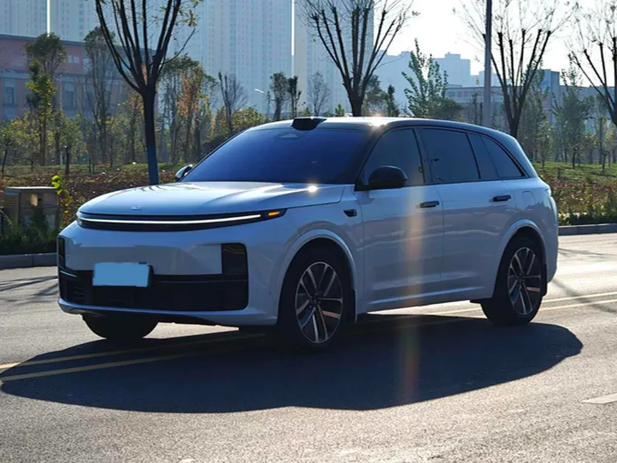 2023 Li L7 Range Extended 154HP REEV 40.9KWH