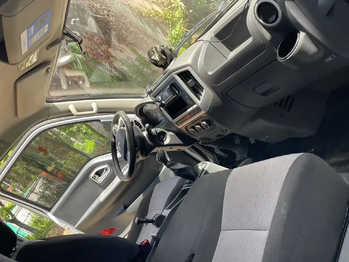 2023 Isuzu YiFang 6MT,autocango,china used car exporter,china ev exporter,chinese used car exporter,chinese used ev exporter