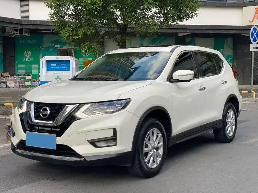 2020 Nissan X-Trail 2.0L 154HP L4 CVT