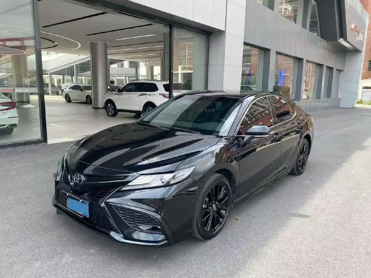 2023 Toyota Camry 2.5L 207HP L4 8AT