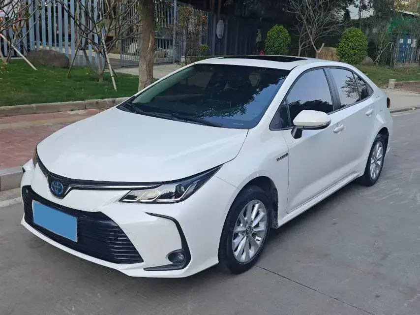 2019 Toyota Corolla 1.8L 98HP L4 E-CVT Hybrid