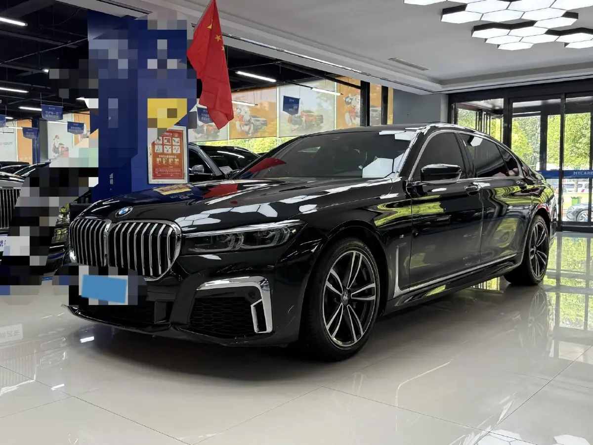 2019 BMW 7 Series 2.0T 265HP L4 8AT