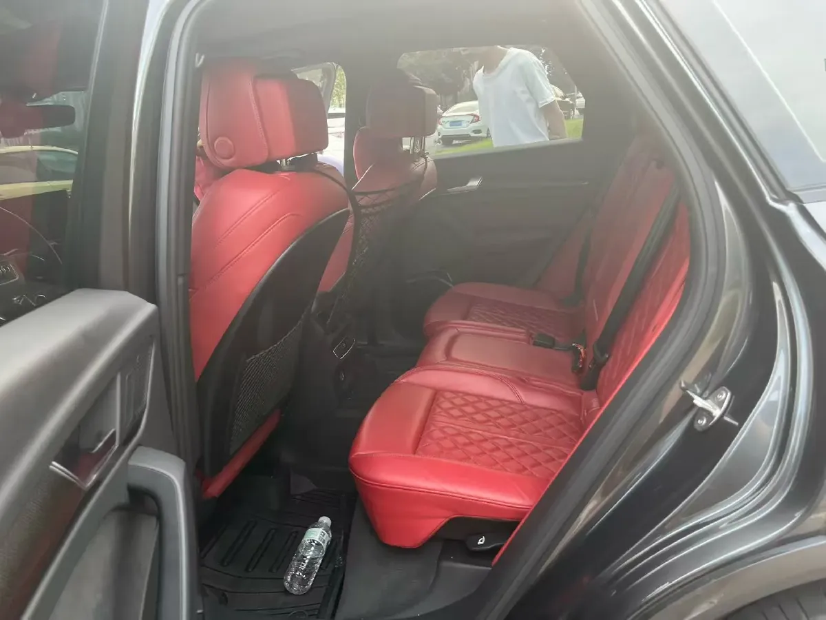 2021 Audi SQ5 3.0T 354HP V6 8AT,autocango,china used car exporter,china ev exporter,chinese used car exporter,chinese used ev exporter