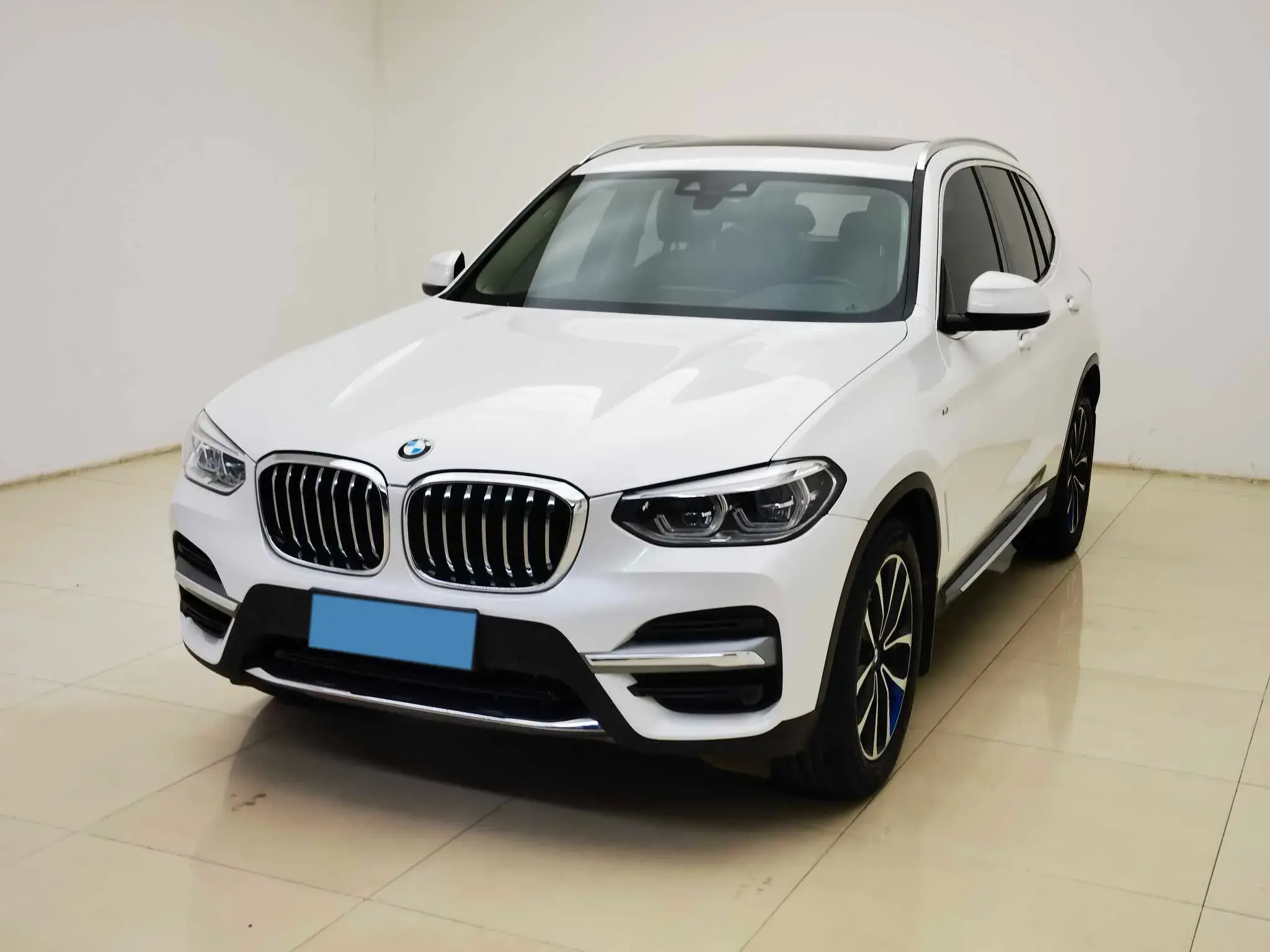 2020 BMW X3 view 1