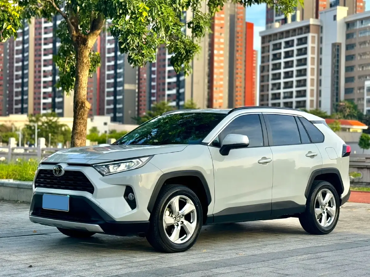 2021 Toyota RAV4 2.0L 171HP L4 CVT