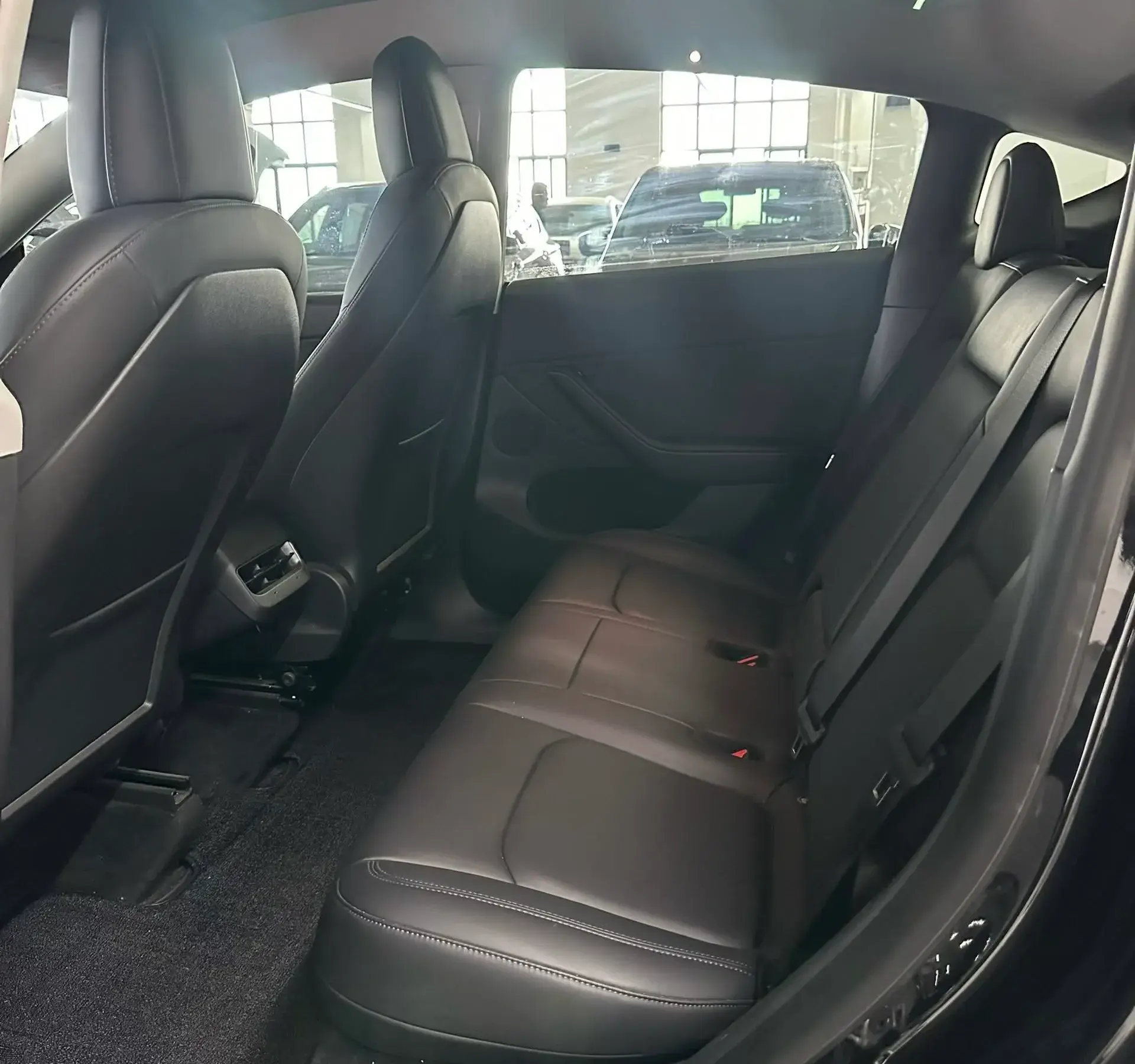 2021 TESLA MODEL thumbnail 2