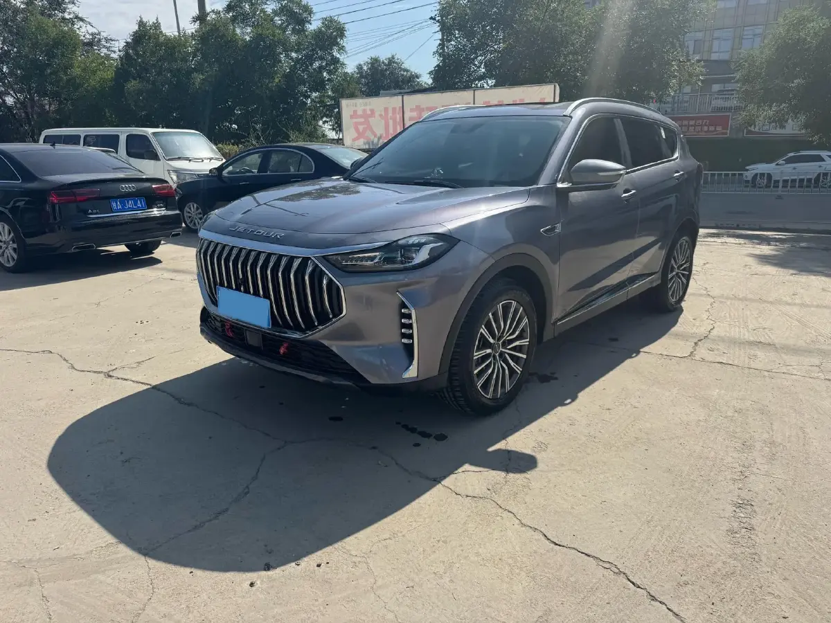 2023 Jetour X70 Plus 2.0T 254HP L4 7DCT