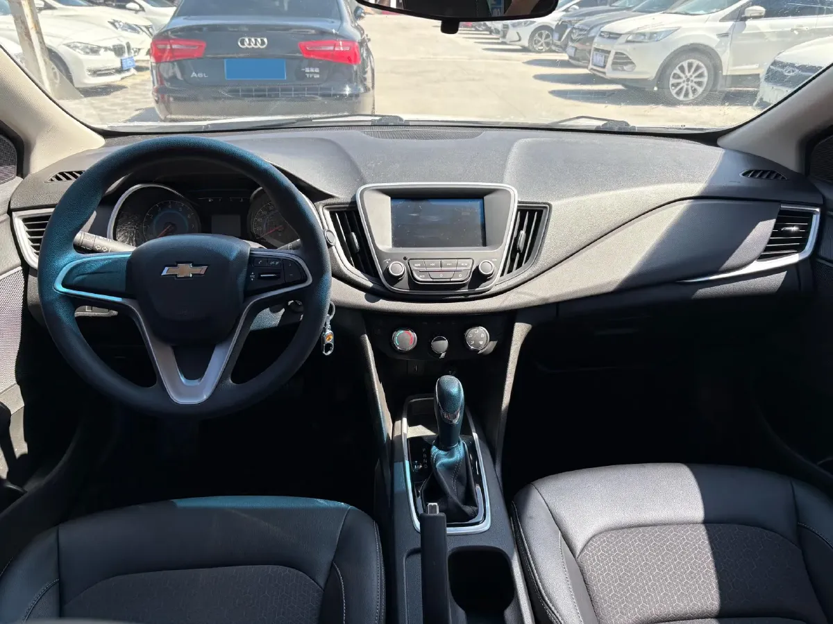 2019 Chevrolet Cavalier 1.5L 113HP L4 6AT,autocango,china used car exporter,china ev exporter,chinese used car exporter,chinese used ev exporter