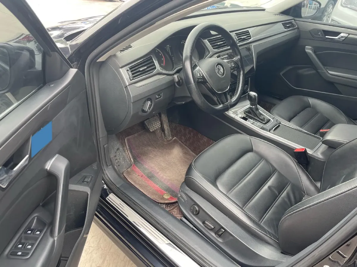 2017 Volkswagen Passat 1.8T 180HP L4 7DCT,autocango,china used car exporter,china ev exporter,chinese used car exporter,chinese used ev exporter