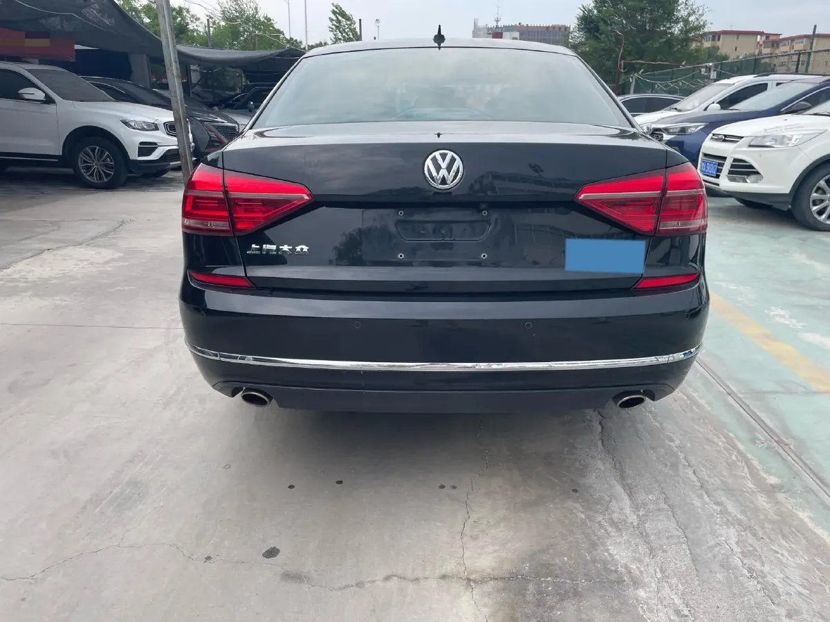 2017 Volkswagen Passat 1.8T 180HP L4 7DCT,autocango,china used car exporter,china ev exporter,chinese used car exporter,chinese used ev exporter