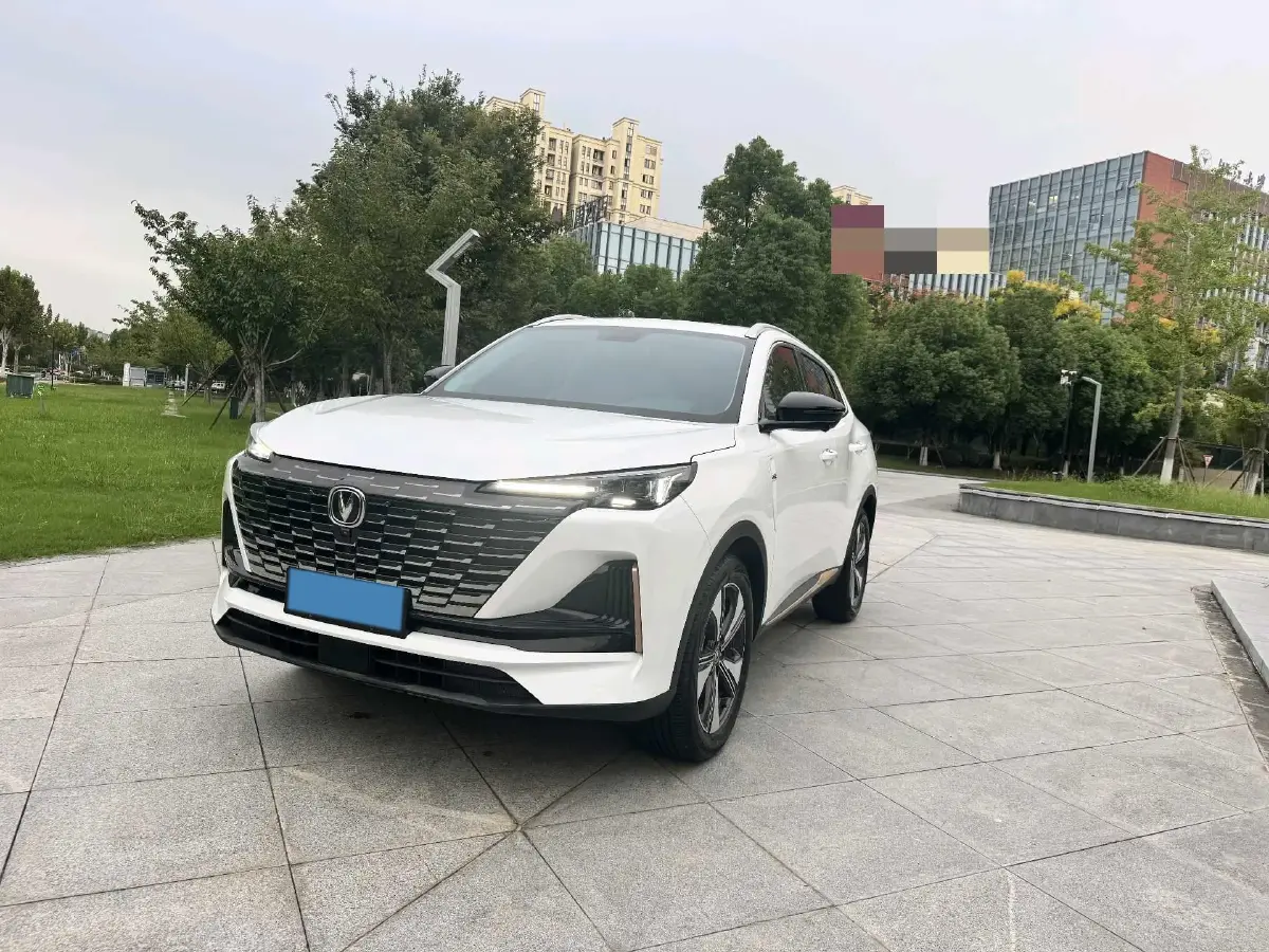2022 ChangAn CS75 Plus 1.5T 178HP L4 6AT
