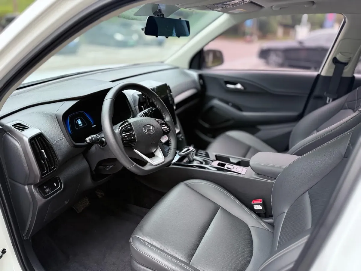 2021 Hyundai ix35 2.0L 160HP L4 6AT,autocango,china used car exporter,china ev exporter,chinese used car exporter,chinese used ev exporter