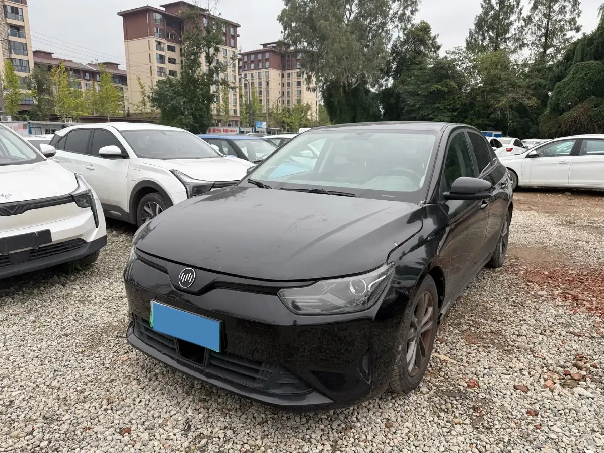 2021 Weltmeister E.5 BEV 58.589KWH