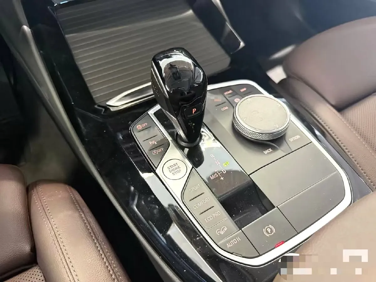 2022 BMW X3 2.0T 184HP L4 8AT,autocango,china used car exporter,china ev exporter,chinese used car exporter,chinese used ev exporter