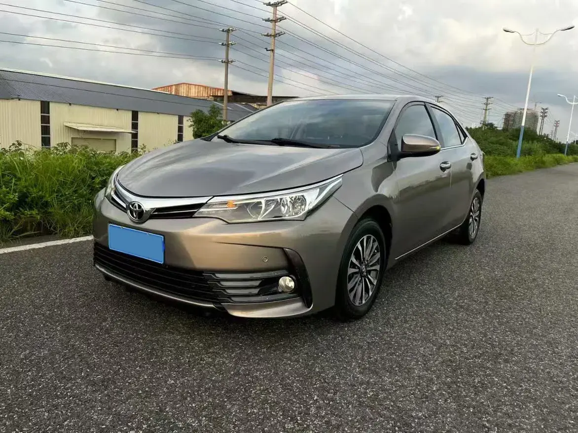 2018 Toyota Corolla 1.2T 116HP L4 CVT