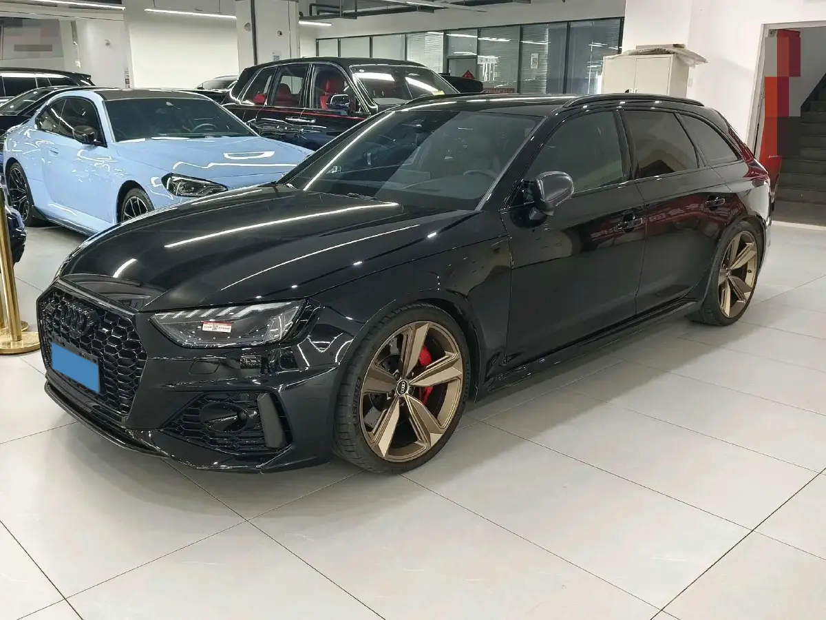 2021 Audi RS 4 2.9T 450HP V6 8AT