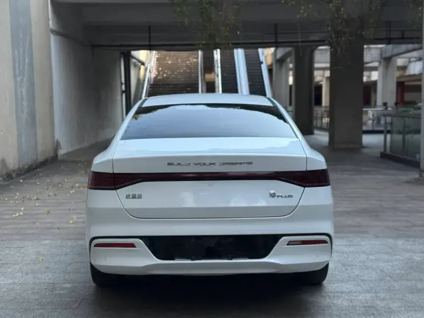 2021 BYD QIN thumbnail 3