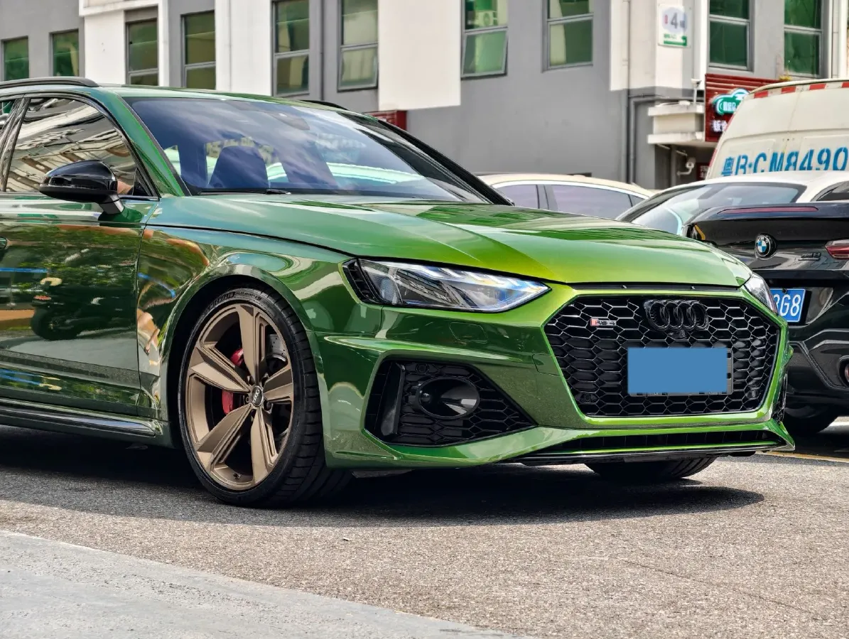 2021 Audi RS 4 2.9T 450HP V6 8AT,autocango,china used car exporter,china ev exporter,chinese used car exporter,chinese used ev exporter