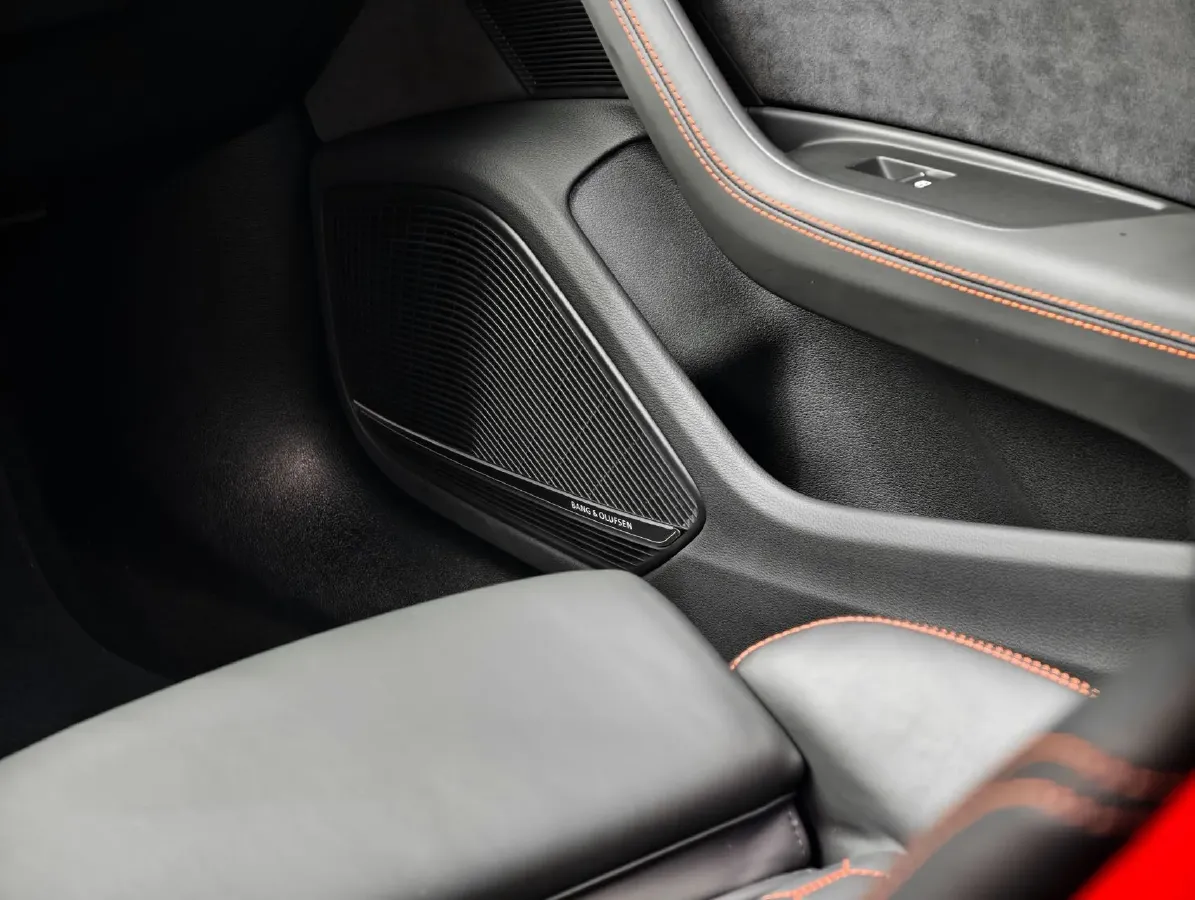 2021 Audi RS 4 2.9T 450HP V6 8AT,autocango,china used car exporter,china ev exporter,chinese used car exporter,chinese used ev exporter