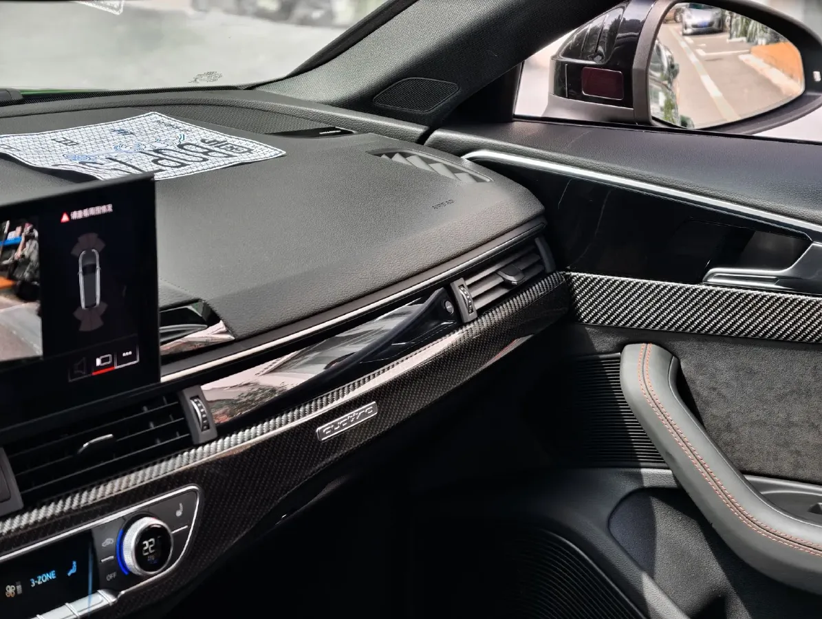 2021 Audi RS 4 2.9T 450HP V6 8AT,autocango,china used car exporter,china ev exporter,chinese used car exporter,chinese used ev exporter