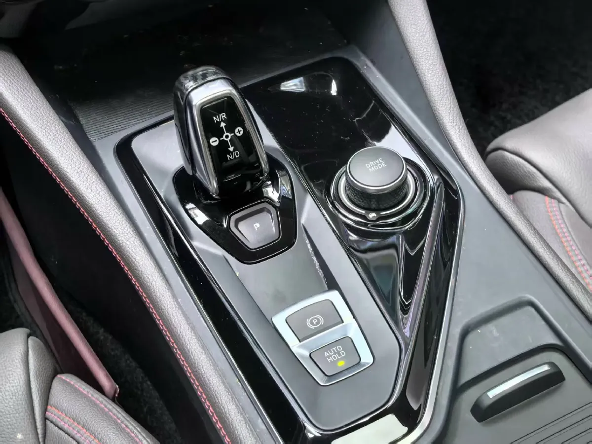 2021 LYNK&CO 02 New Energy 1.5T 180HP L3 7DCT PHEV 9.4KWH,autocango,china used car exporter,china ev exporter,chinese used car exporter,chinese used ev exporter