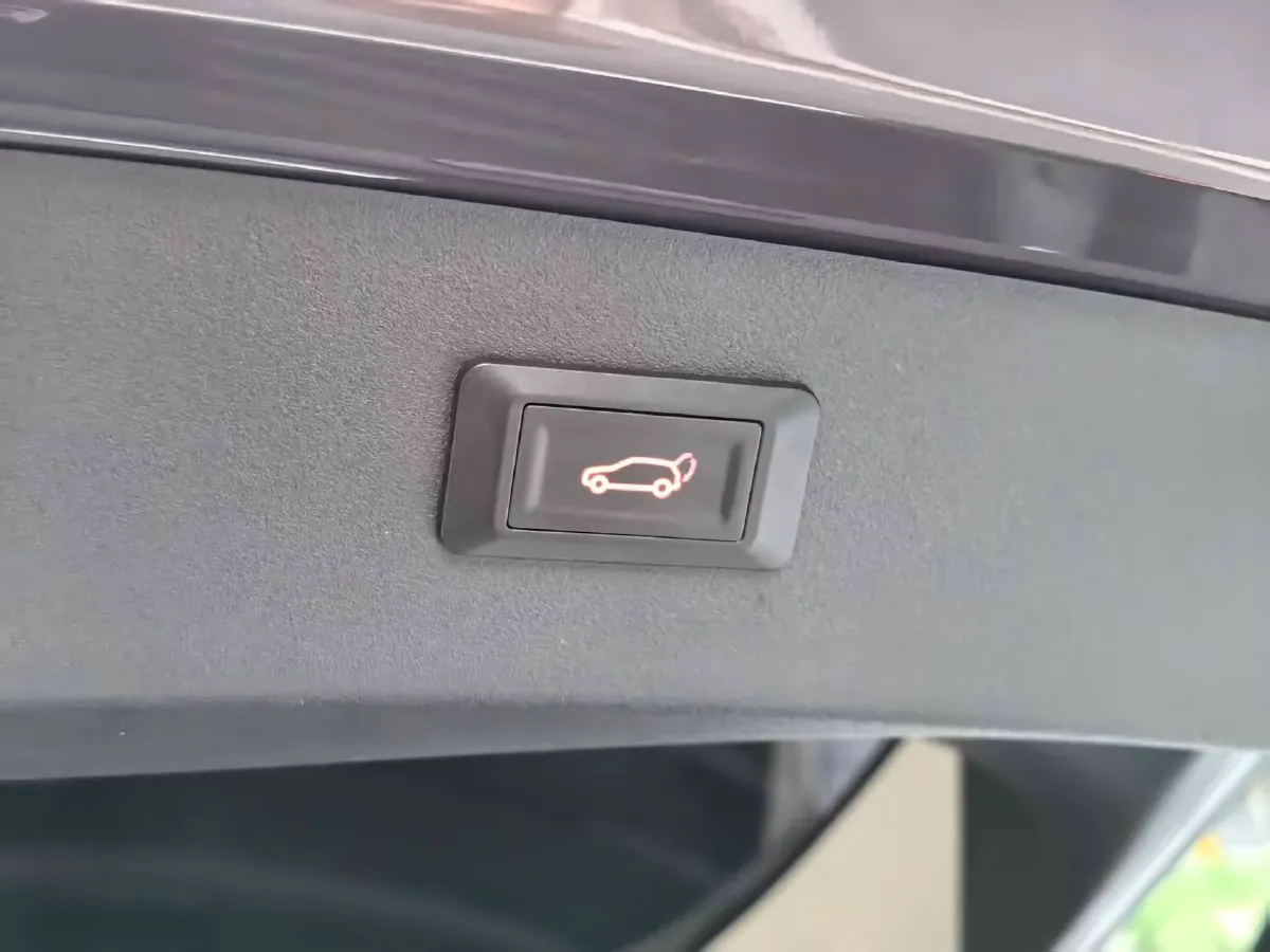 2021 LYNK&CO 02 New Energy 1.5T 180HP L3 7DCT PHEV 9.4KWH,autocango,china used car exporter,china ev exporter,chinese used car exporter,chinese used ev exporter