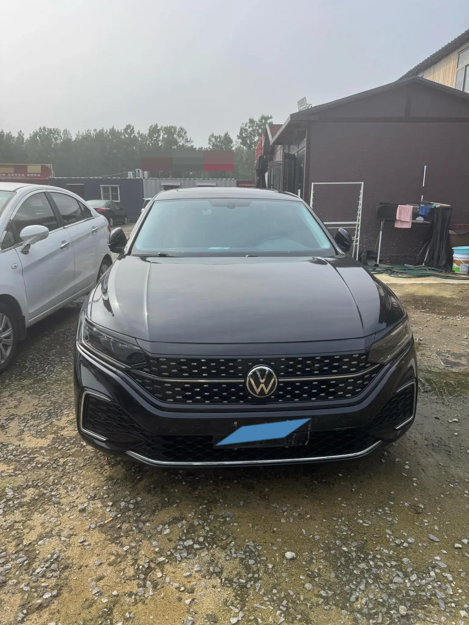 2024 VOLKSWAGEN PASSAT thumbnail 2