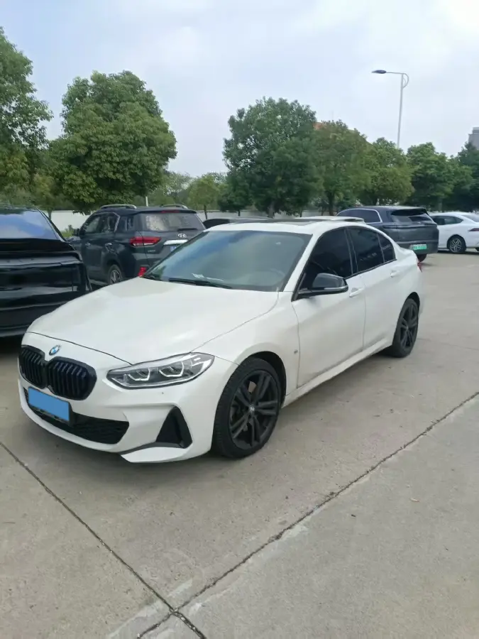 2023 BMW 1 Series 2.0T 178HP L4 7DCT