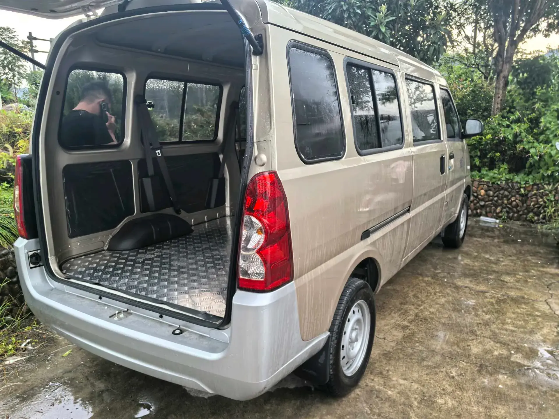 2021 WULING RONGGUANG thumbnail 3