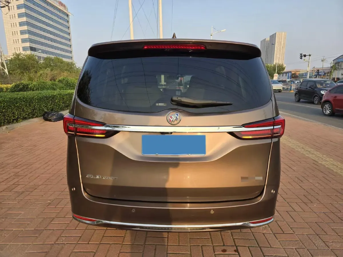 2021 Buick GL8 2.0T 237HP L4 9AT,autocango,china used car exporter,china ev exporter,chinese used car exporter,chinese used ev exporter