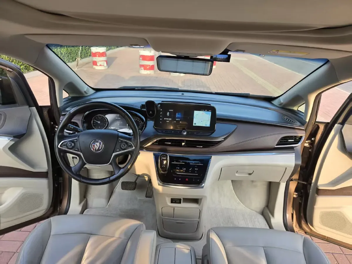 2021 Buick GL8 2.0T 237HP L4 9AT,autocango,china used car exporter,china ev exporter,chinese used car exporter,chinese used ev exporter