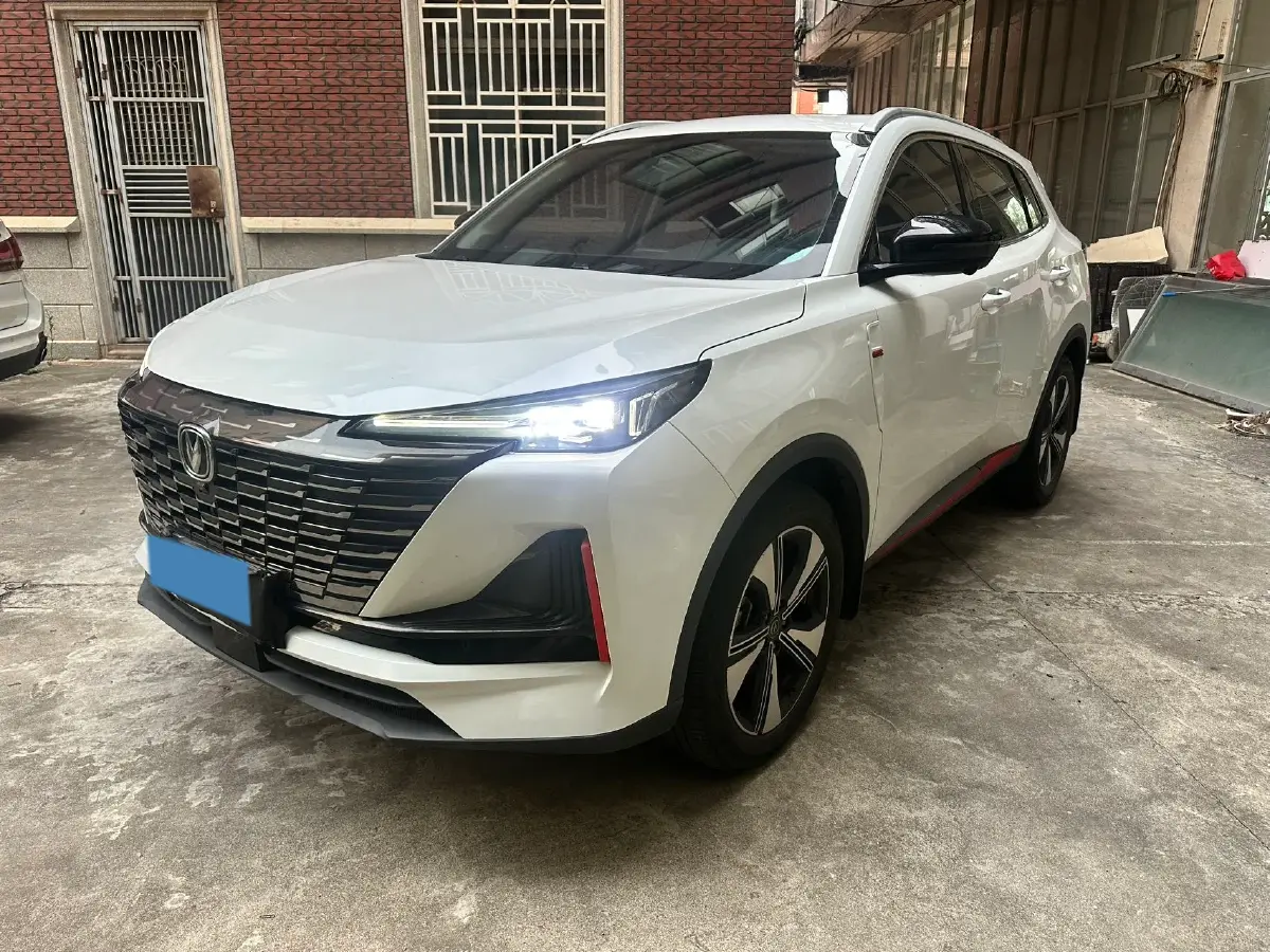 2022 ChangAn CS75 Plus 1.5T 178HP L4 6AT