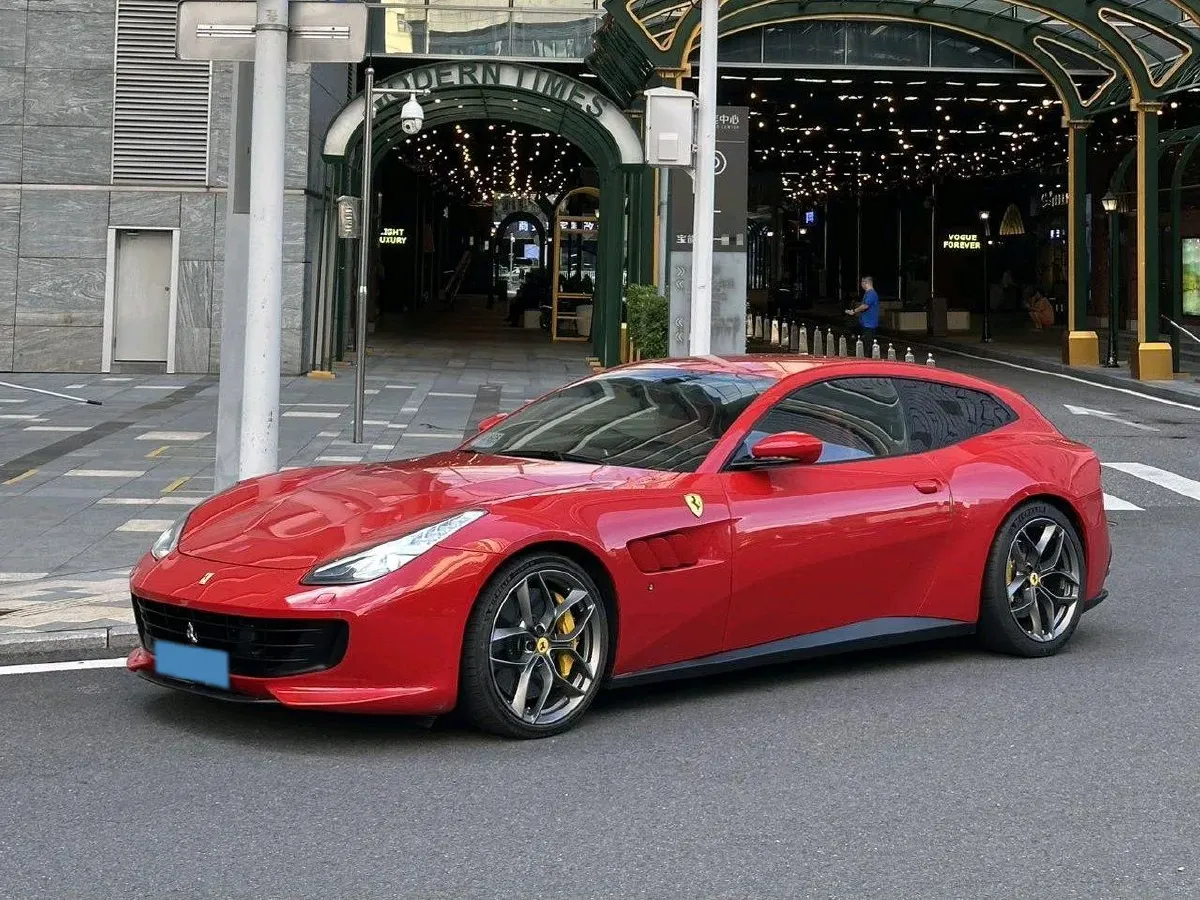 2017 Ferrari GTC4 Lusso 3.9T 609HP V8 7DCT,autocango,china used car exporter,china ev exporter,chinese used car exporter,chinese used ev exporter