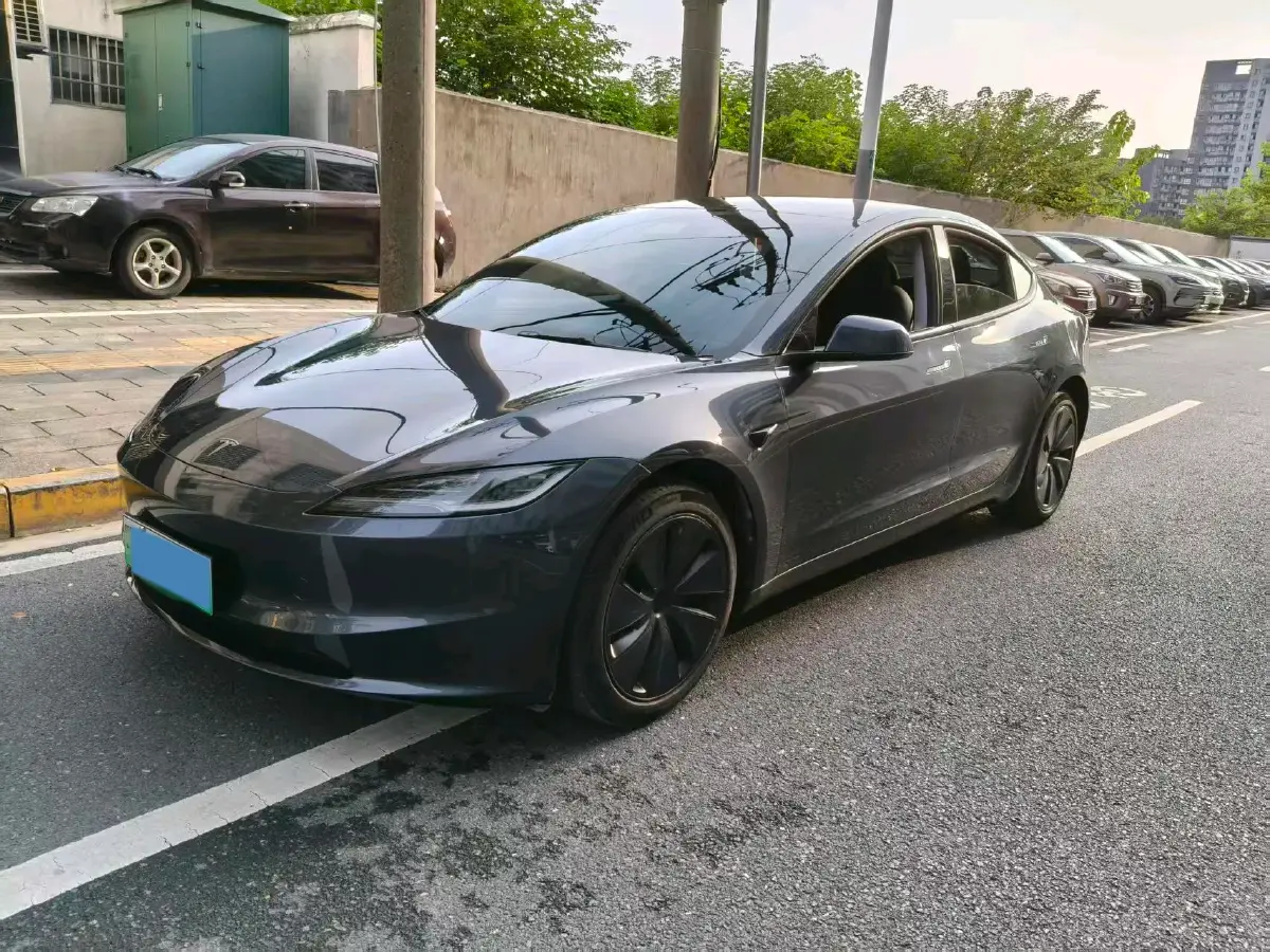 2023 Tesla Model 3 BEV 78.4KWH
