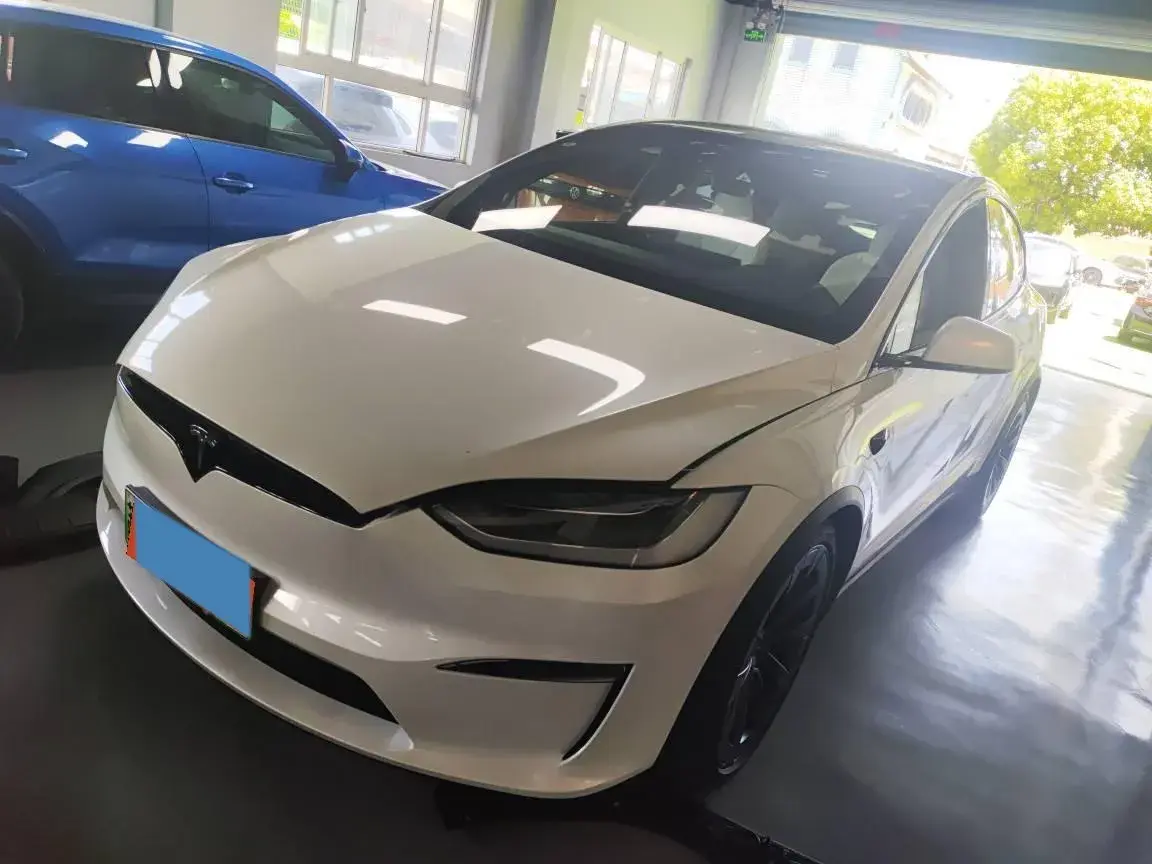 2023 Tesla Model X BEV 100KWH