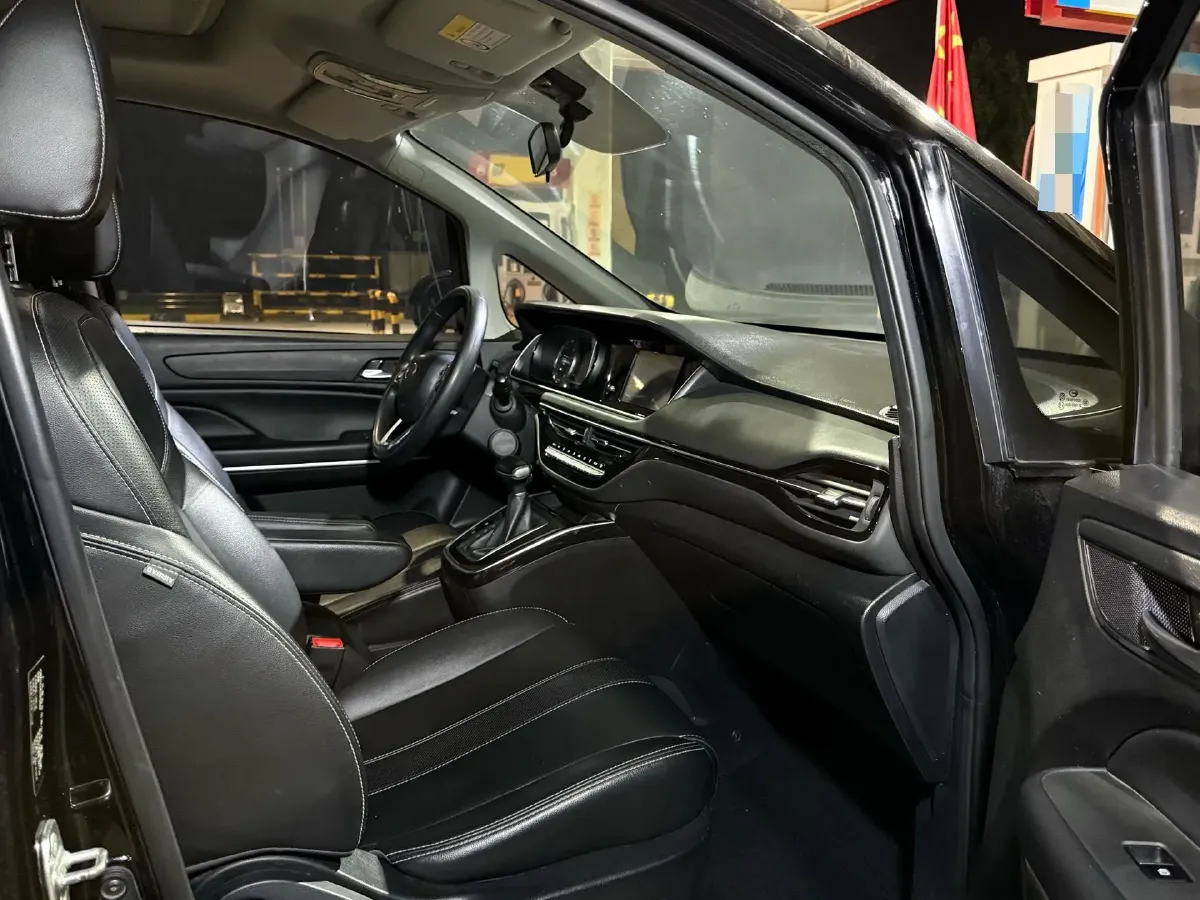 2021 GAC Trumpchi M6 1.5T 169HP L4 7DCT,autocango,china used car exporter,china ev exporter,chinese used car exporter,chinese used ev exporter