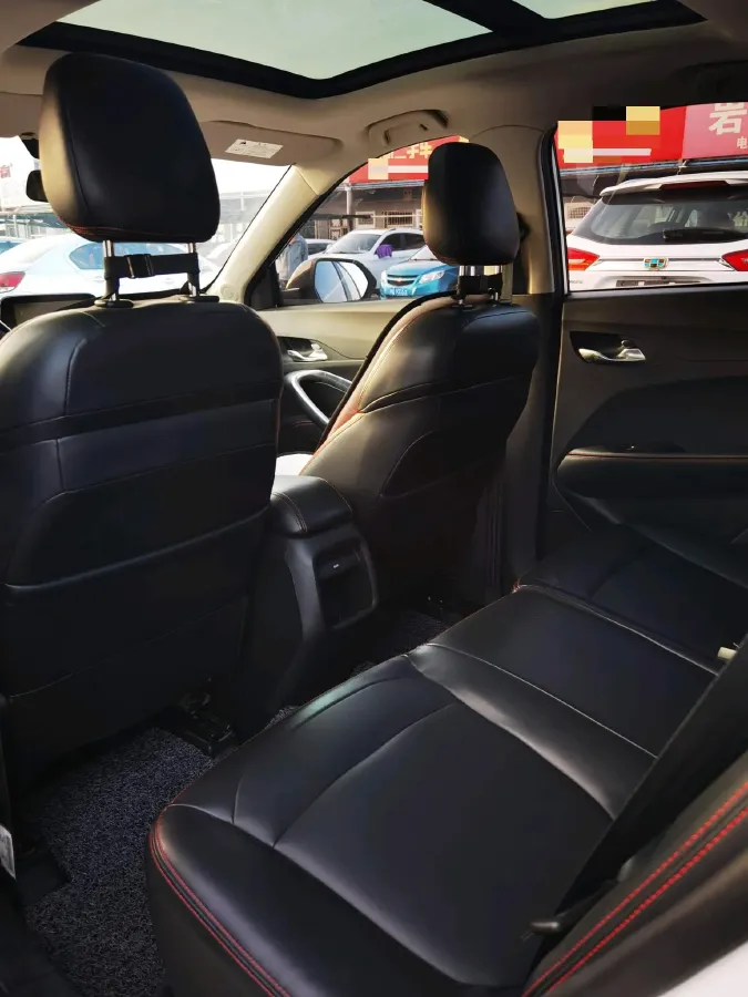 2014 BaoJun 610 1.5L 112HP L4 6AT,autocango,china used car exporter,china ev exporter,chinese used car exporter,chinese used ev exporter