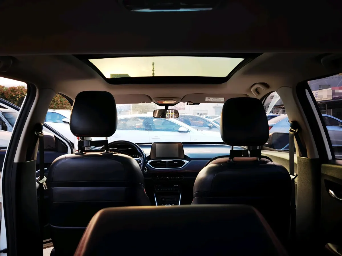 2014 BaoJun 610 1.5L 112HP L4 6AT,autocango,china used car exporter,china ev exporter,chinese used car exporter,chinese used ev exporter