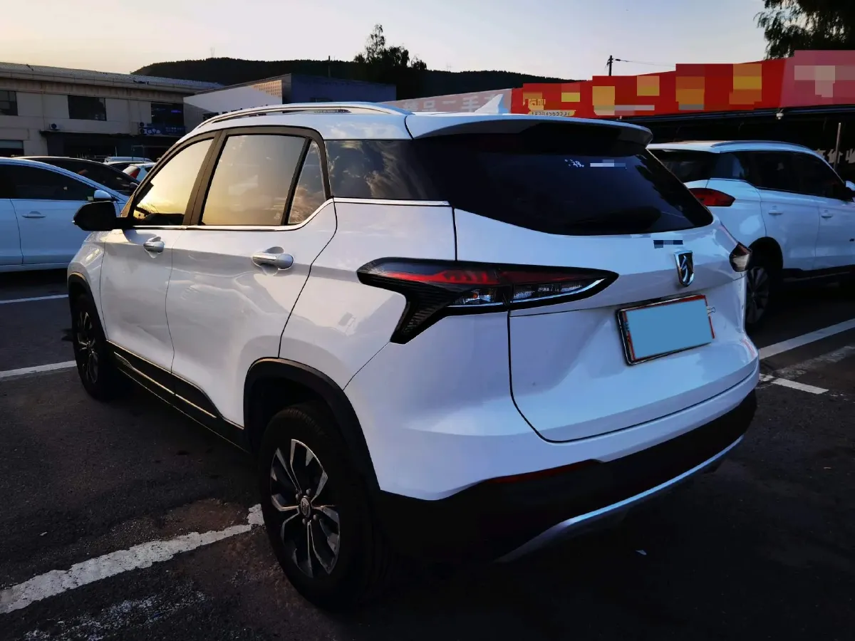 2014 BaoJun 610 1.5L 112HP L4 6AT,autocango,china used car exporter,china ev exporter,chinese used car exporter,chinese used ev exporter