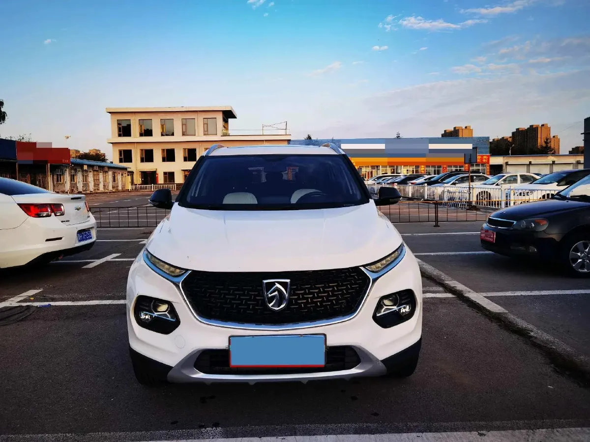 2014 BaoJun 610 1.5L 112HP L4 6AT,autocango,china used car exporter,china ev exporter,chinese used car exporter,chinese used ev exporter