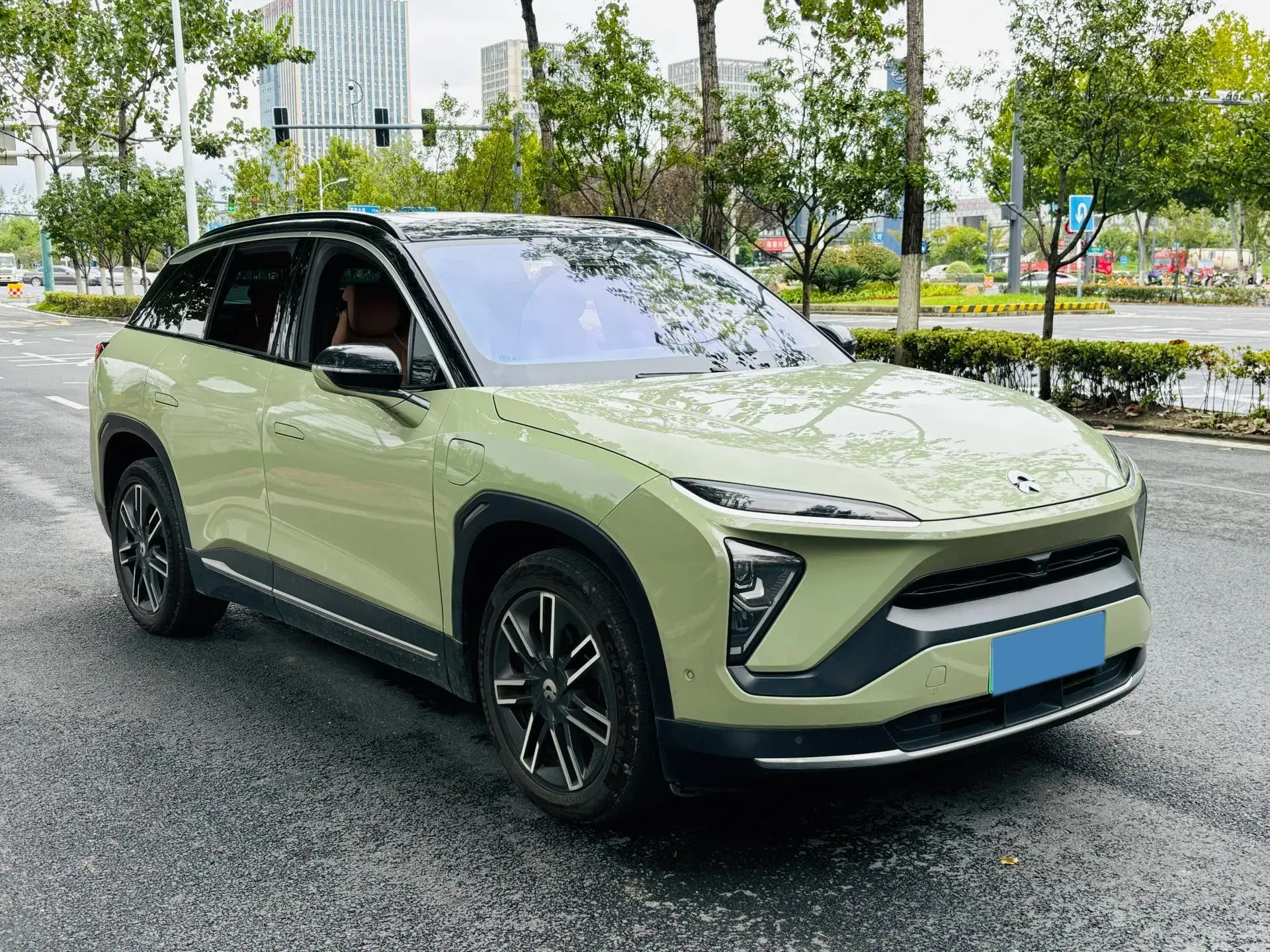 2020 NIO ES6 thumbnail 2