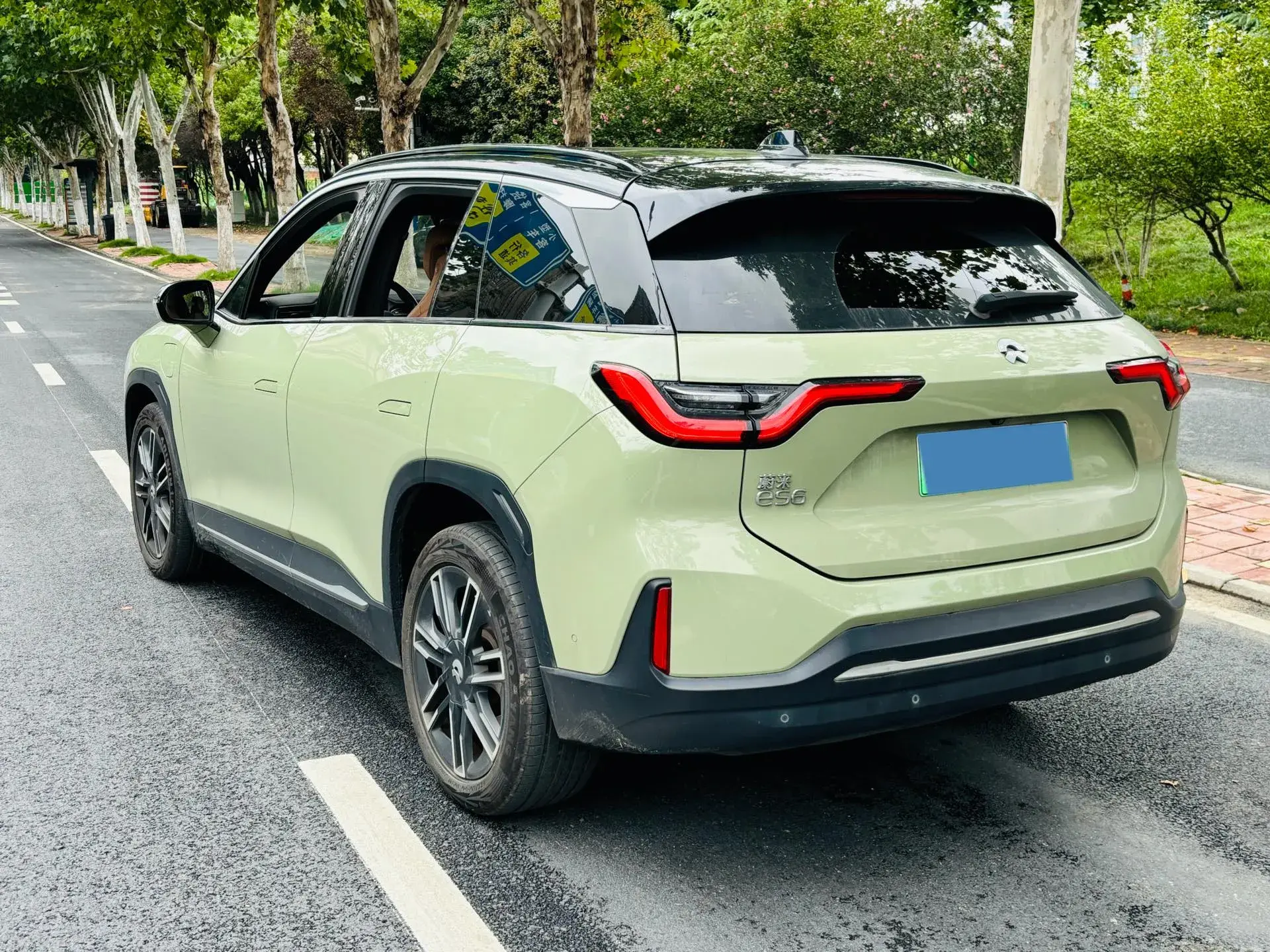 2020 NIO ES6 thumbnail 4