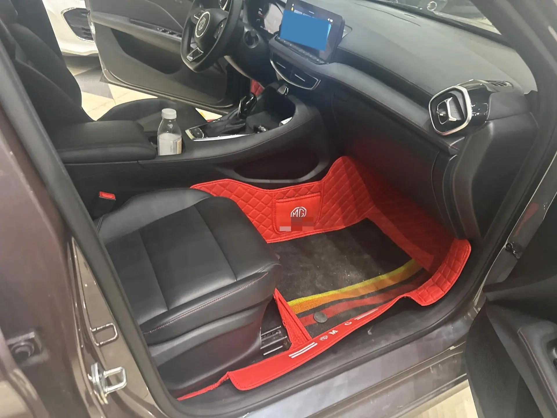 2025 MG 5 thumbnail 2