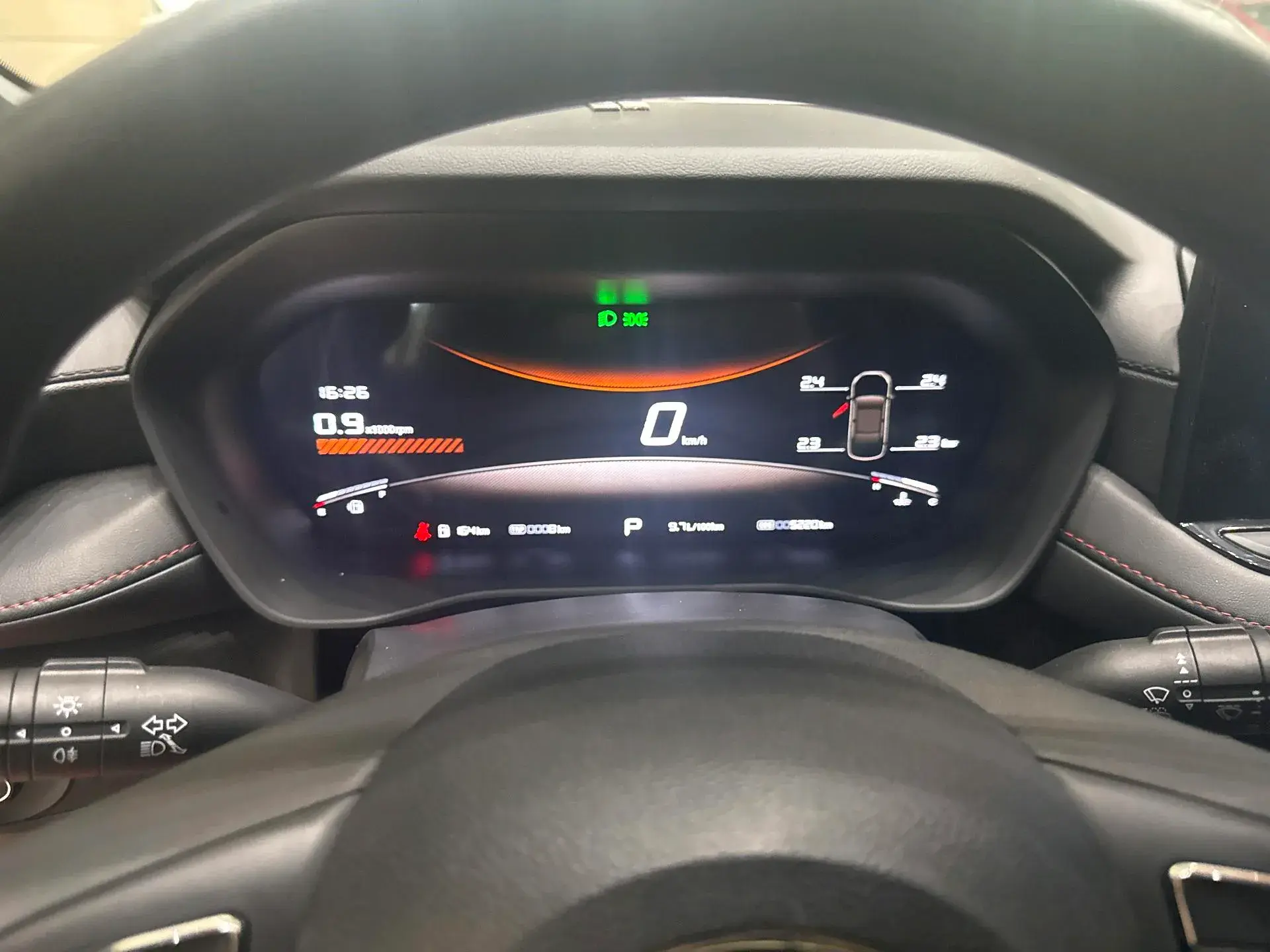 2025 MG 5 thumbnail 3