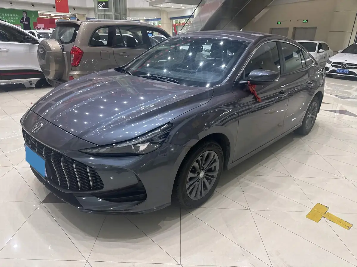 2025 MG 5 1.5L 129HP L4 CVT