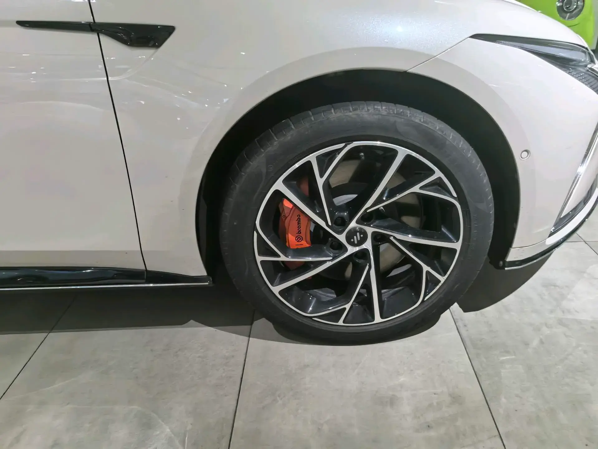 2022 IM L7 thumbnail 4