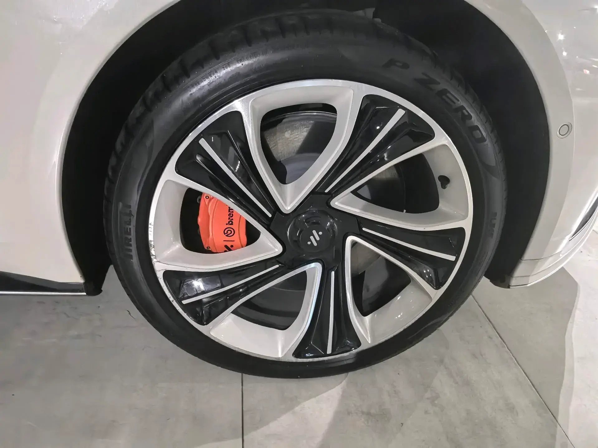 2022 IM L7 thumbnail 3