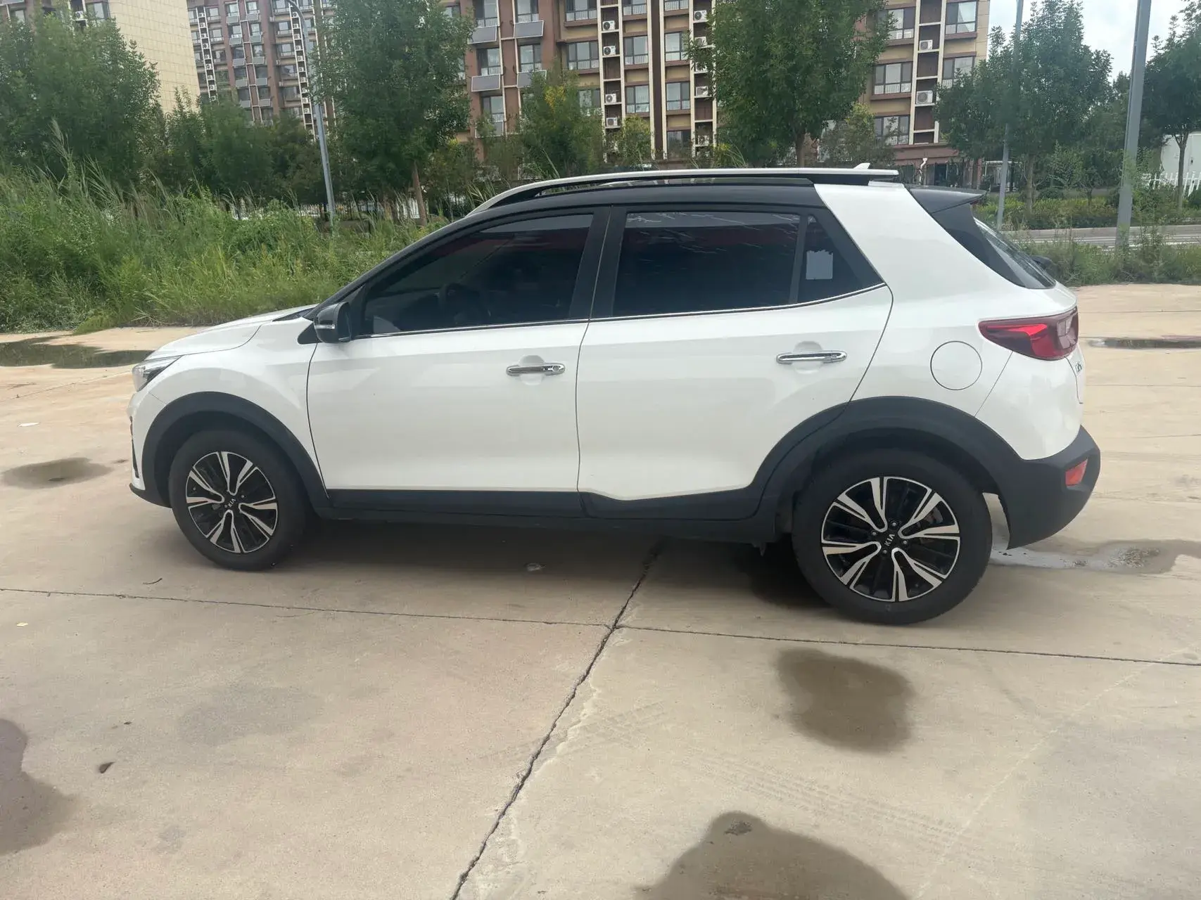 2021 KIA KX1 thumbnail 3