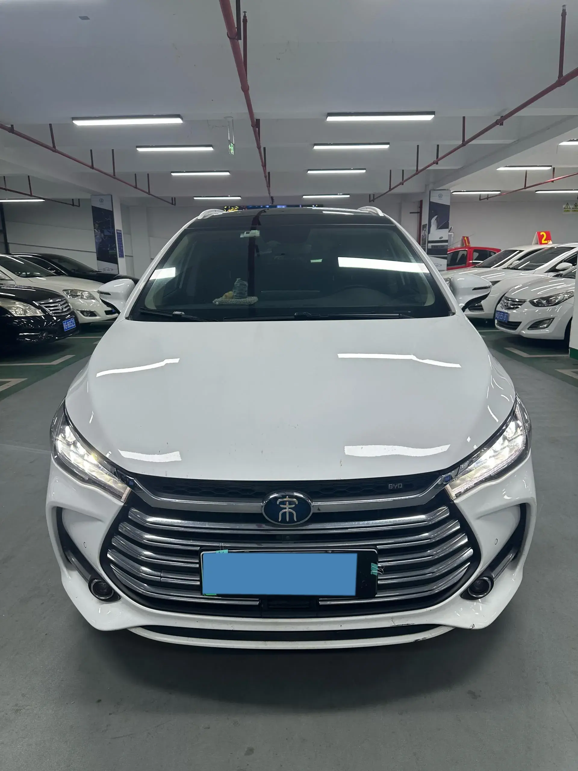 2019 BYD SONG thumbnail 2